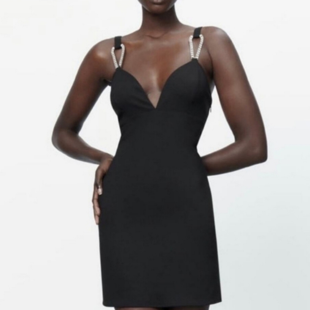 NWT ZARA SHEATH DRESS